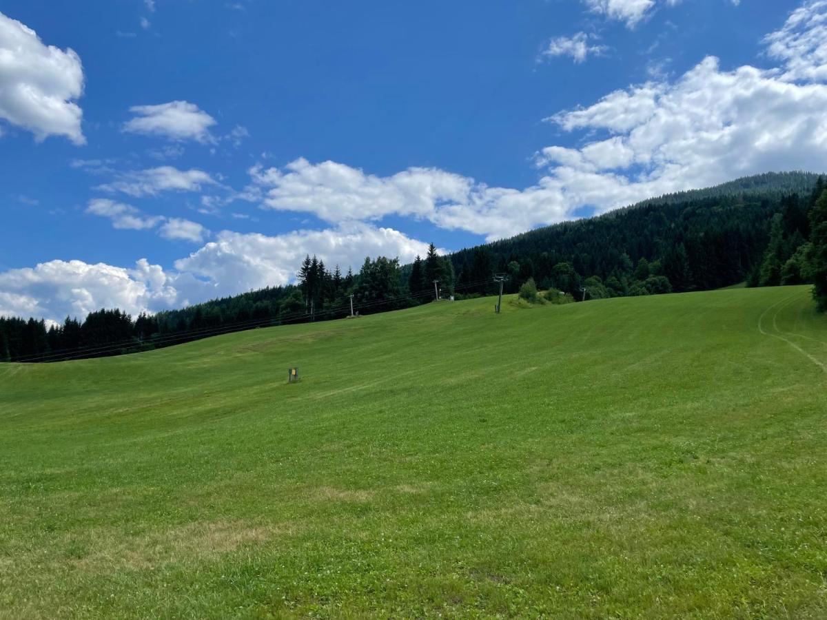 Apartamento Haus Schwarzenbach Weissbriach Exterior foto